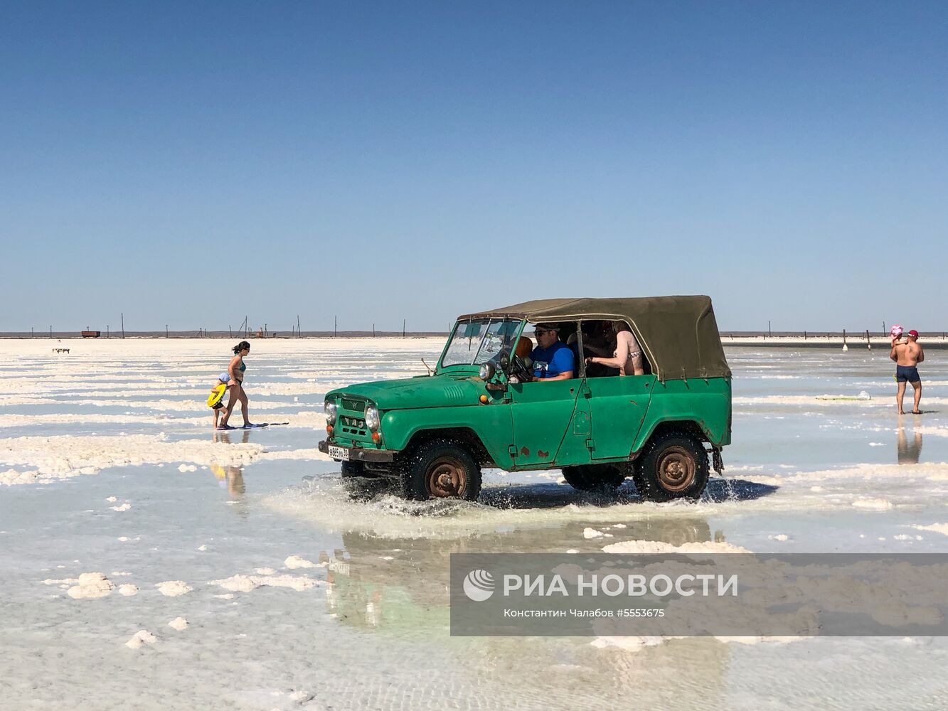 Соляное озеро Баскунчак