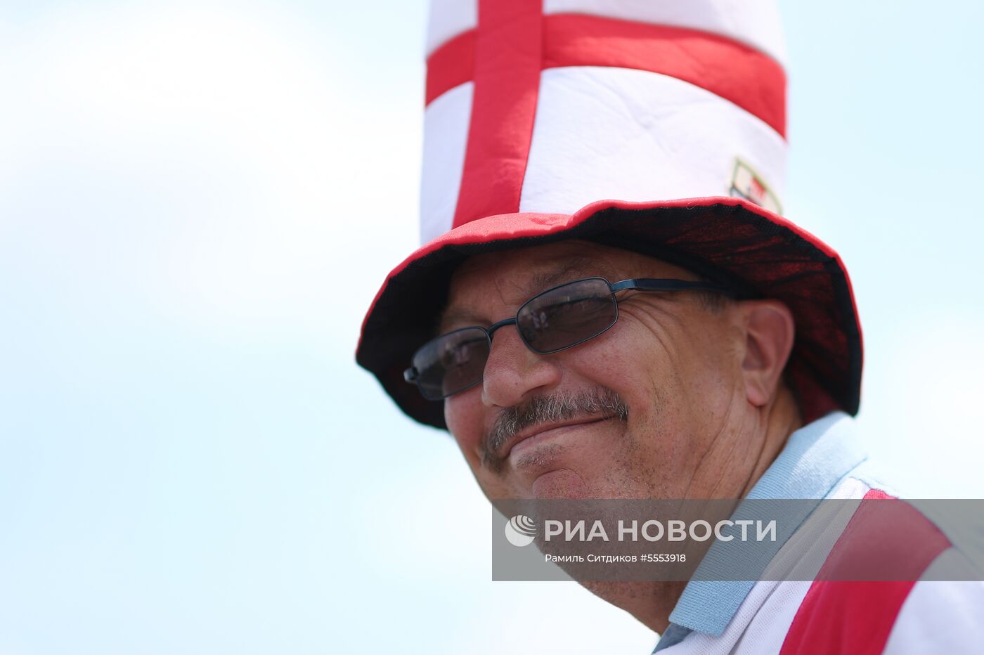 Болельщики перед матчем ЧМ-2018 по футболу между сборными Англии и Панамы