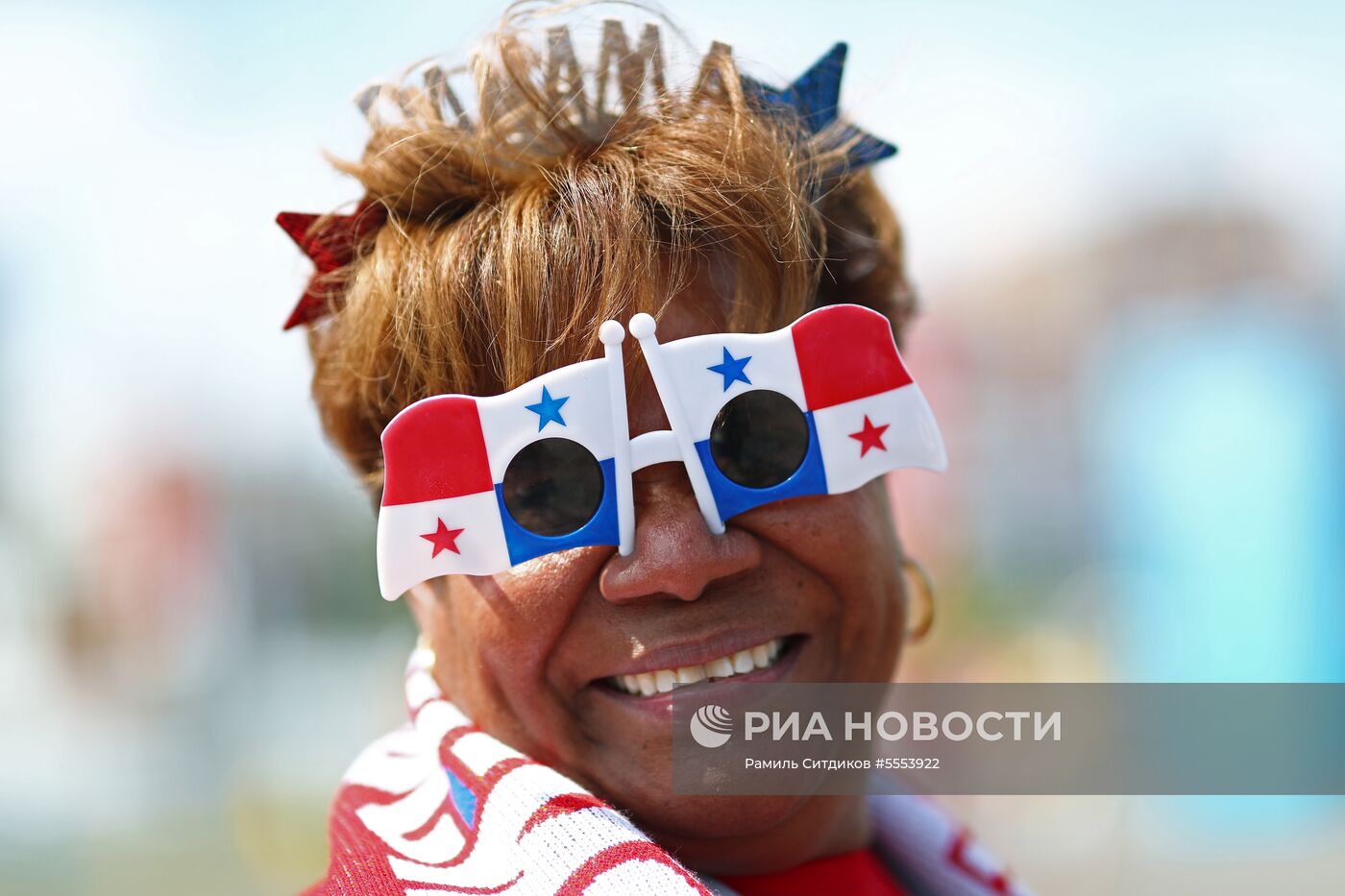 Болельщики перед матчем ЧМ-2018 по футболу между сборными Англии и Панамы