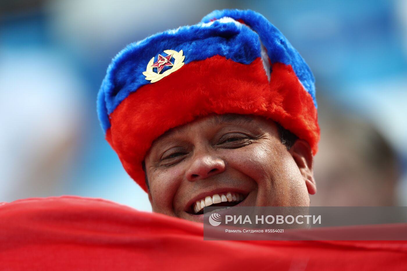 Болельщики перед матчем ЧМ-2018 по футболу между сборными Англии и Панамы