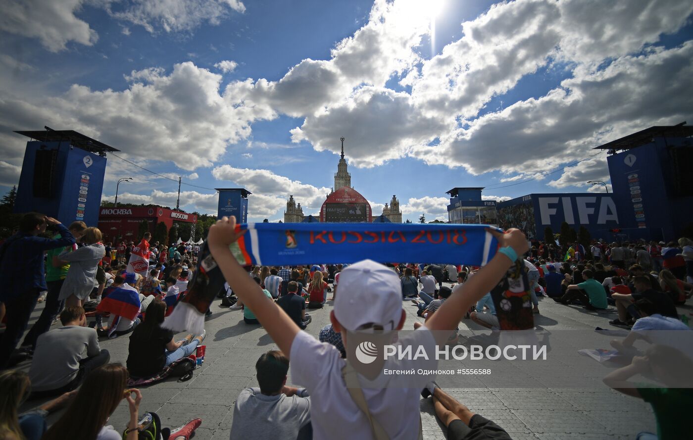 Просмотр матча ЧМ-2018 по футболу между сборными Уругвая и России