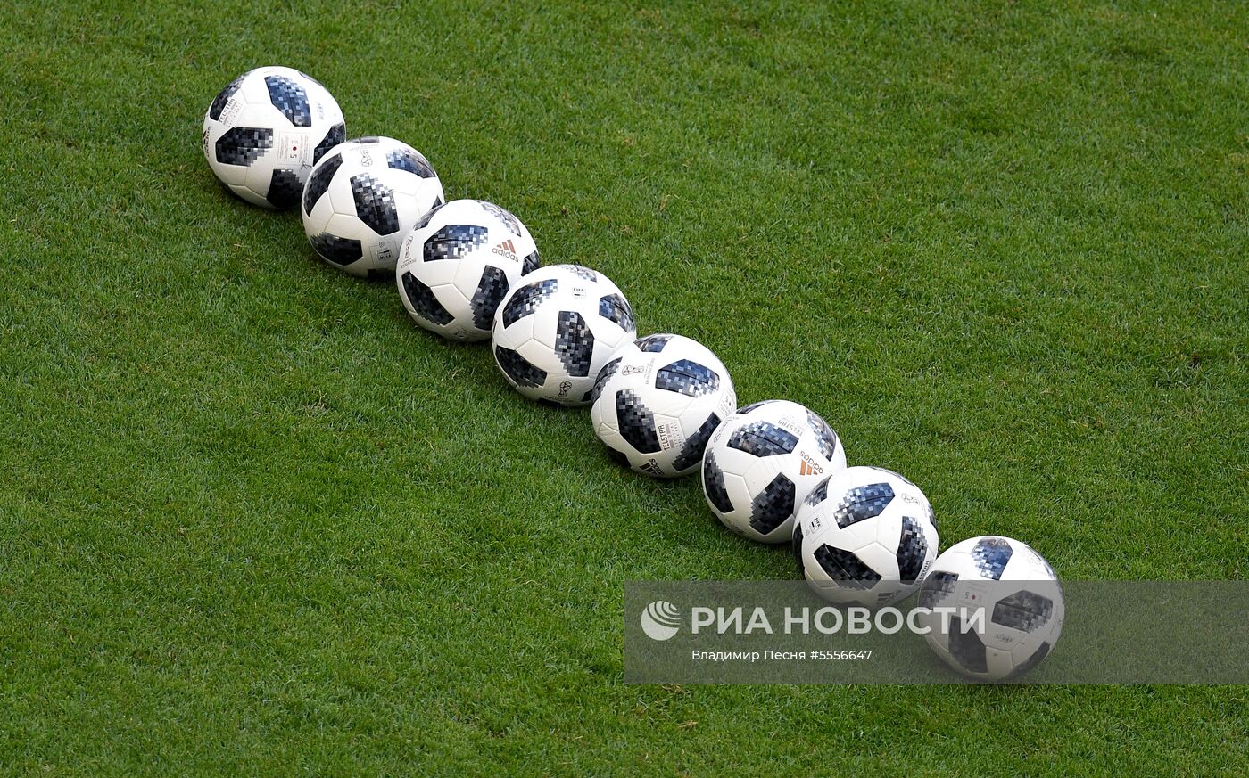 Футбол. ЧМ-2018. Матч Уругвай - Россия