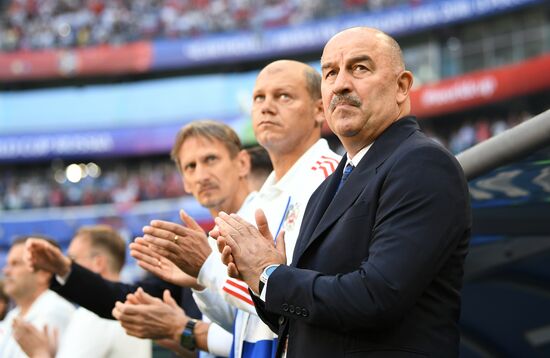 Футбол. ЧМ-2018. Матч Уругвай - Россия