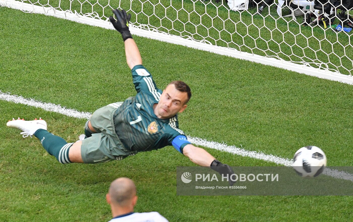 Футбол. ЧМ-2018. Матч Уругвай - Россия