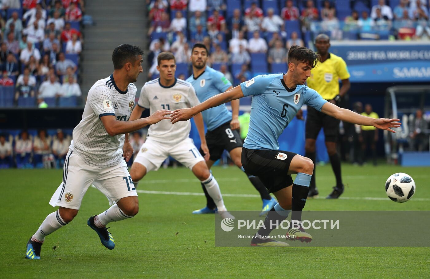 Футбол. ЧМ-2018. Матч Уругвай - Россия