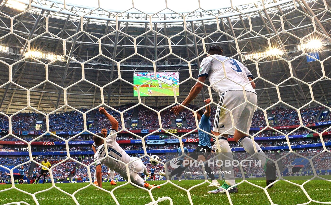Футбол. ЧМ-2018. Матч Уругвай - Россия