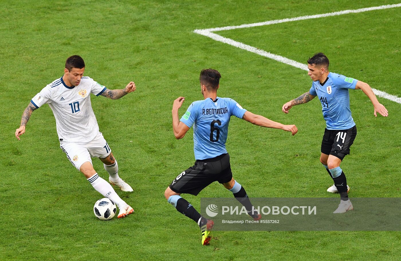 Футбол. ЧМ-2018. Матч Уругвай - Россия