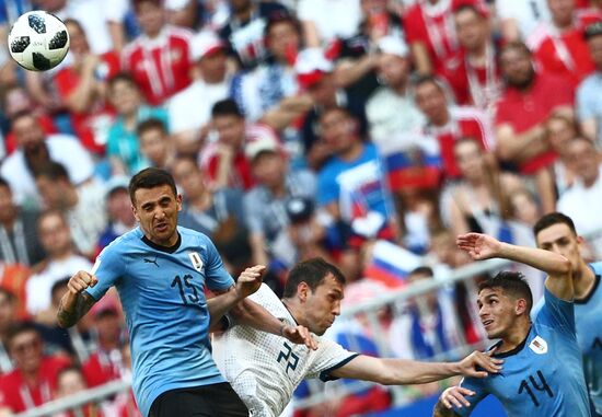 Футбол. ЧМ-2018. Матч Уругвай - Россия