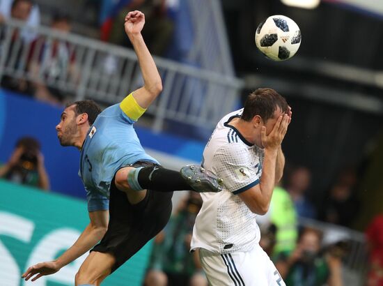 Футбол. ЧМ-2018. Матч Уругвай - Россия