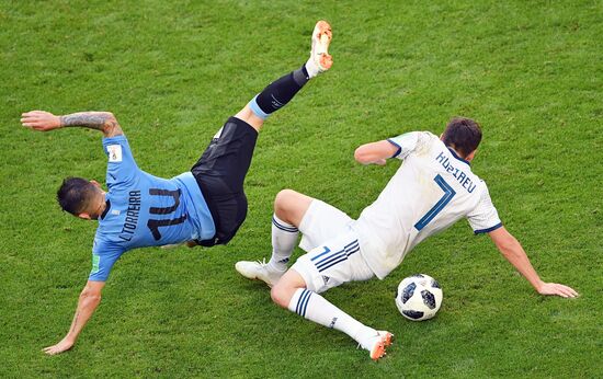 Футбол. ЧМ-2018. Матч Уругвай - Россия