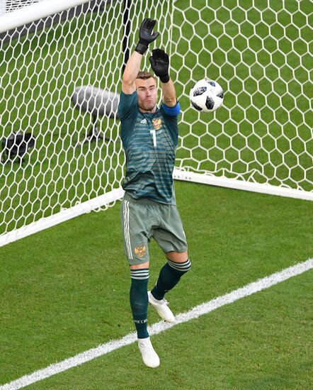 Футбол. ЧМ-2018. Матч Уругвай - Россия