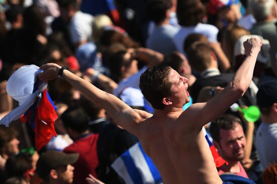 Просмотр матча ЧМ-2018 по футболу между сборными Уругвая и России