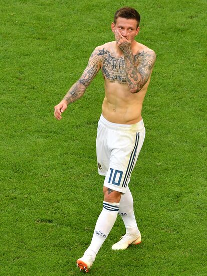 Футбол. ЧМ-2018. Матч Уругвай - Россия