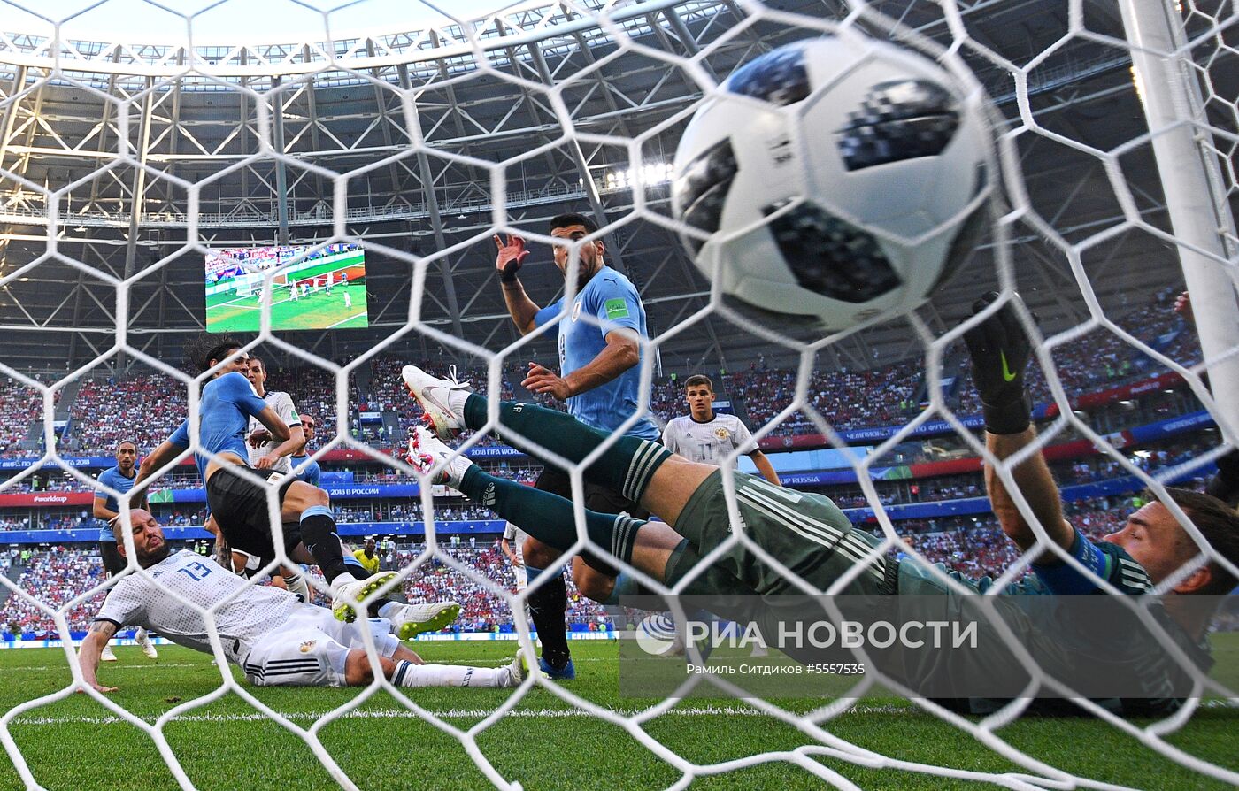 Футбол. ЧМ-2018. Матч Уругвай - Россия
