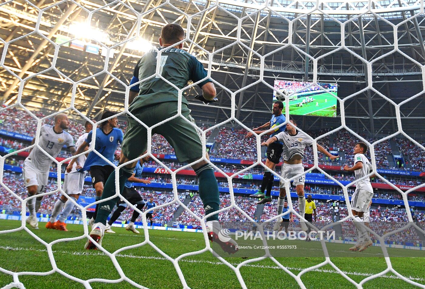 Футбол. ЧМ-2018. Матч Уругвай - Россия