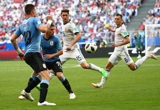 Футбол. ЧМ-2018. Матч Уругвай - Россия