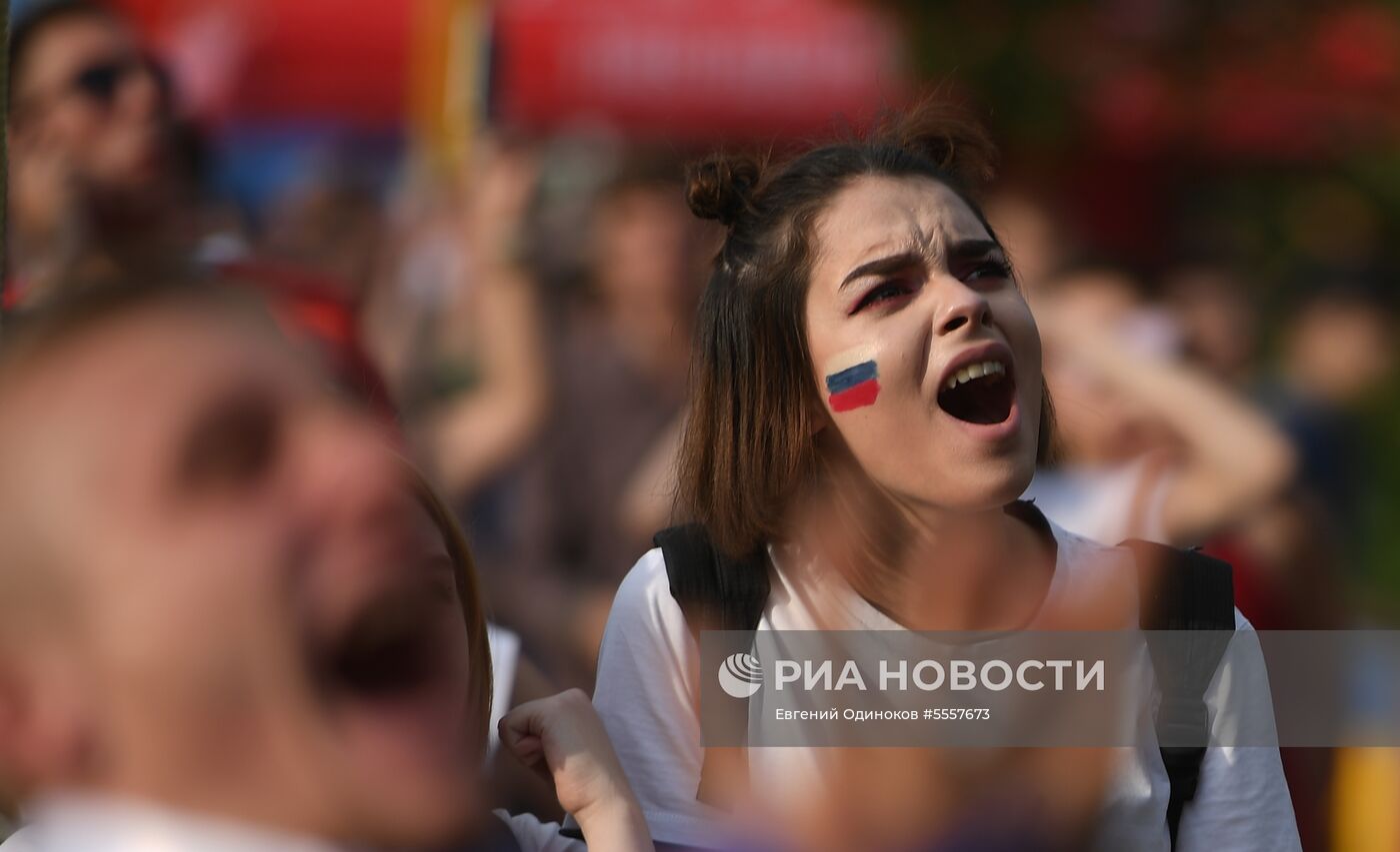 Просмотр матча ЧМ-2018 по футболу между сборными Уругвая и России