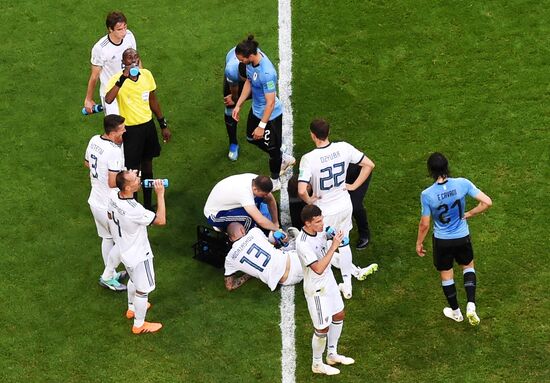 Футбол. ЧМ-2018. Матч Уругвай - Россия