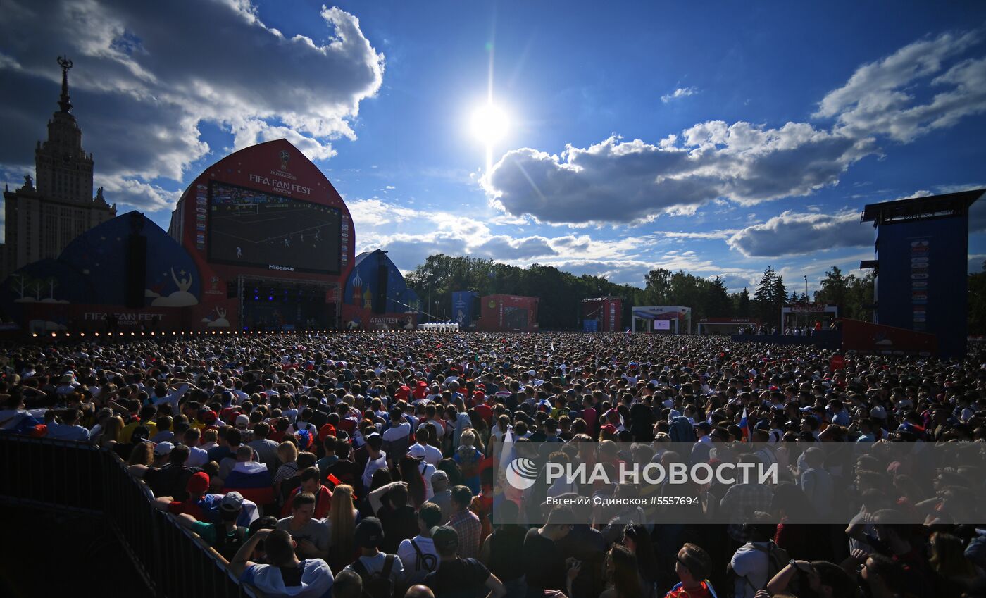 Просмотр матча ЧМ-2018 по футболу между сборными Уругвая и России