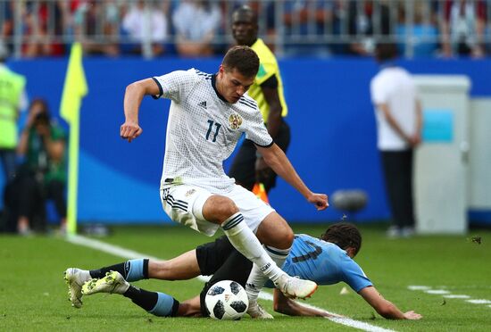 Футбол. ЧМ-2018. Матч Уругвай - Россия