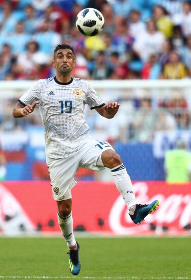 Футбол. ЧМ-2018. Матч Уругвай - Россия