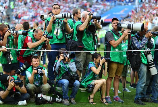 Футбол. ЧМ-2018. Матч Уругвай - Россия