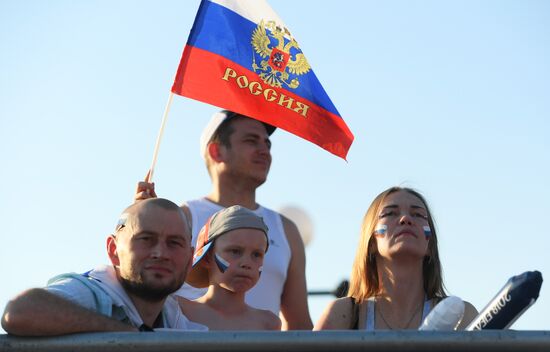 Просмотр матча ЧМ-2018 по футболу между сборными Уругвая и России