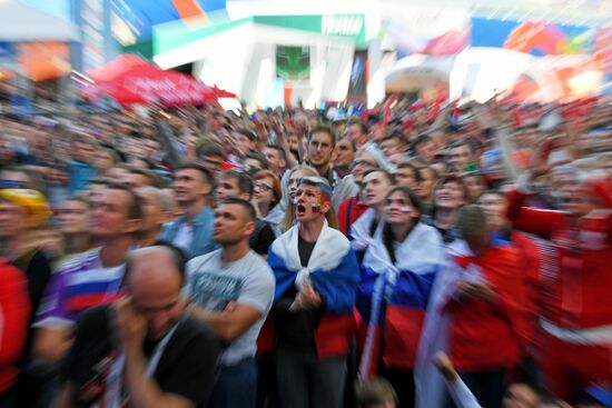 Просмотр матча ЧМ-2018 по футболу между сборными Уругвая и России