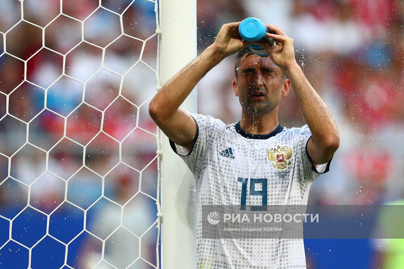 Футбол. ЧМ-2018. Матч Уругвай - Россия