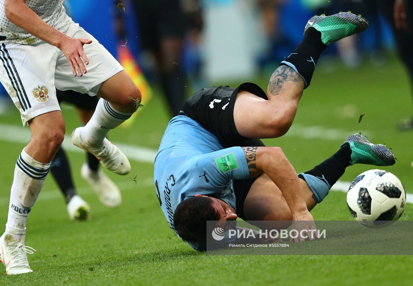 Футбол. ЧМ-2018. Матч Уругвай - Россия