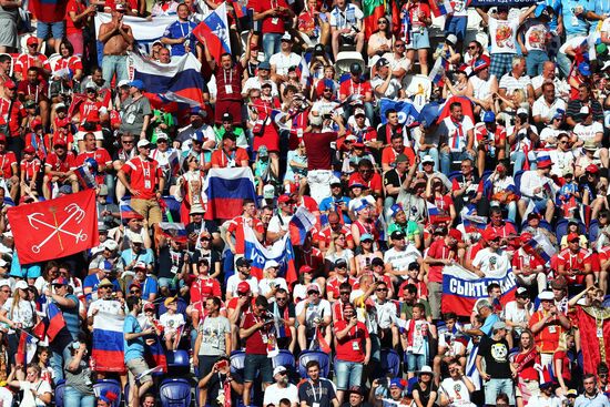 Футбол. ЧМ-2018. Матч Уругвай - Россия