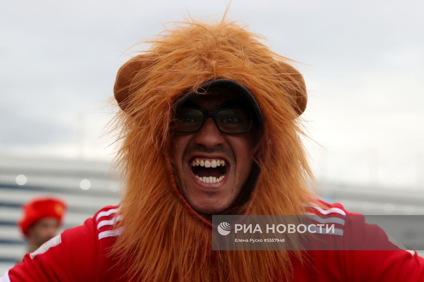 Болельщики перед матчем ЧМ-2018 по футболу между сборными Испании и Марокко