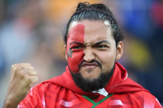 Болельщики перед матчем ЧМ-2018 по футболу между сборными Испании и Марокко