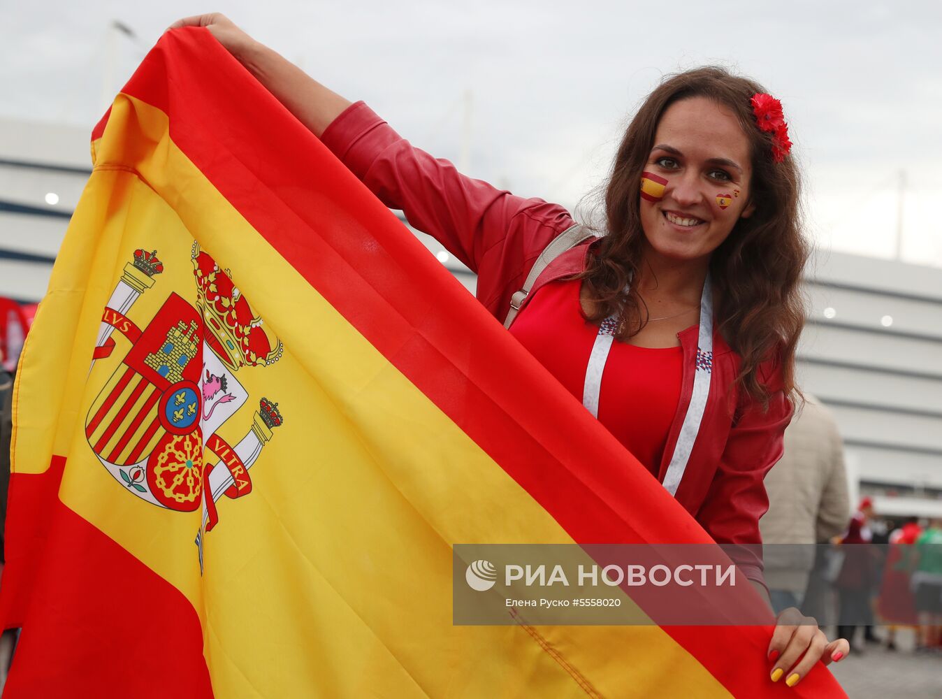 Болельщики перед матчем ЧМ-2018 по футболу между сборными Испании и Марокко