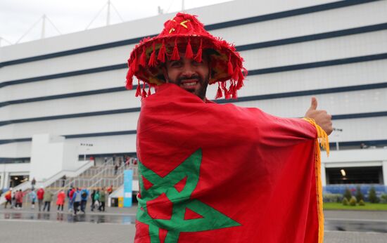 Болельщики перед матчем ЧМ-2018 по футболу между сборными Испании и Марокко