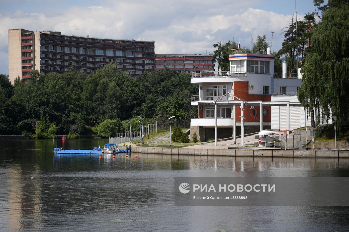 Парк Левобережный в Москве