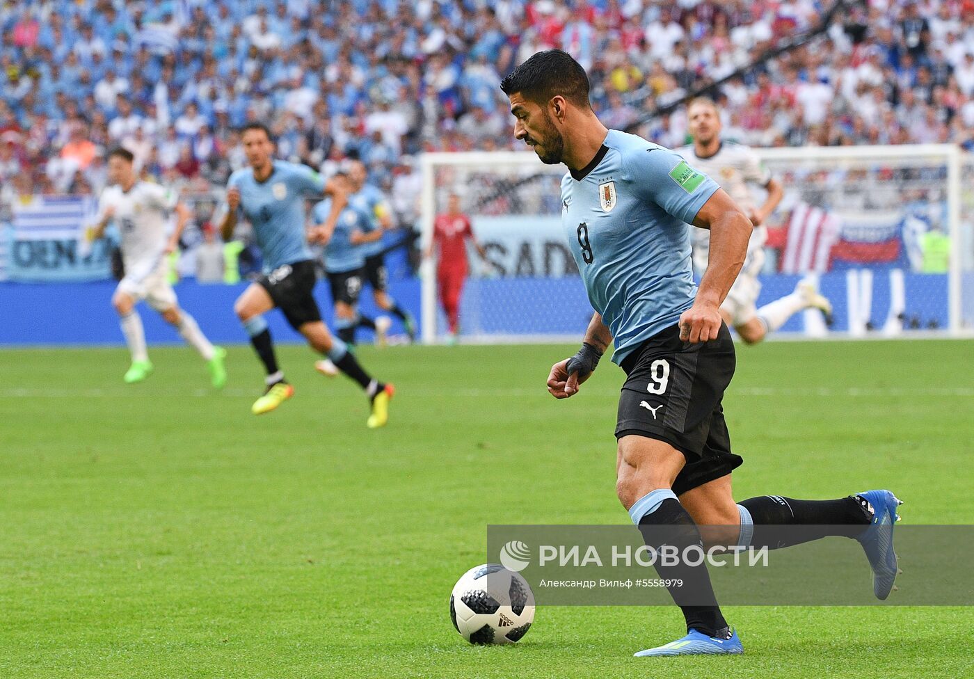 Футбол. ЧМ-2018. Матч Уругвай - Россия