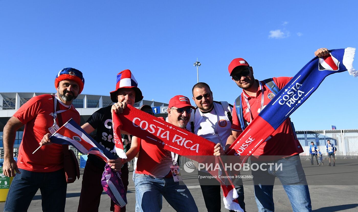 Болельщики перед матчем ЧМ-2018 по футболу между сборными Швейцарии и Коста-Рики