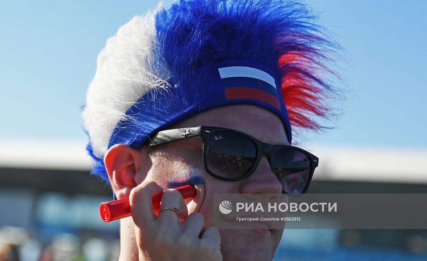 Болельщики перед матчем ЧМ-2018 по футболу между сборными Швейцарии и Коста-Рики