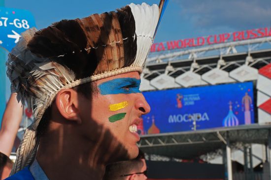 Болельщики перед матчем ЧМ-2018 по футболу между сборными Сербии и Бразилии