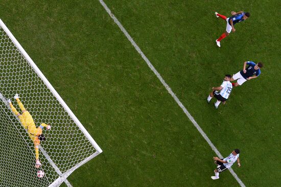 Футбол. ЧМ-2018. Матч Франция - Аргентина 