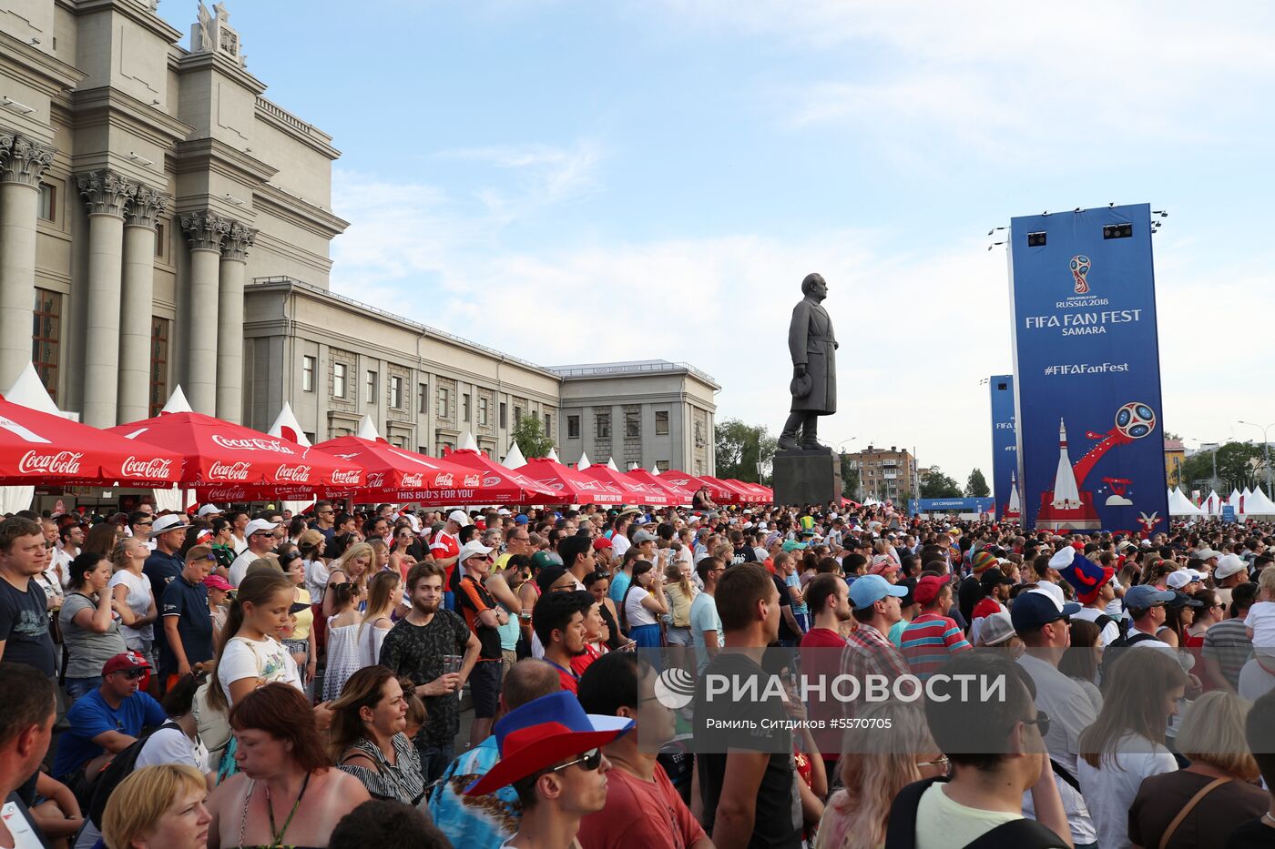 Мероприятия в городских пресс-центрах ЧМ-2018 по футболу Просмотр матча ЧМ-2018 по футболу между сборными Испании и России 