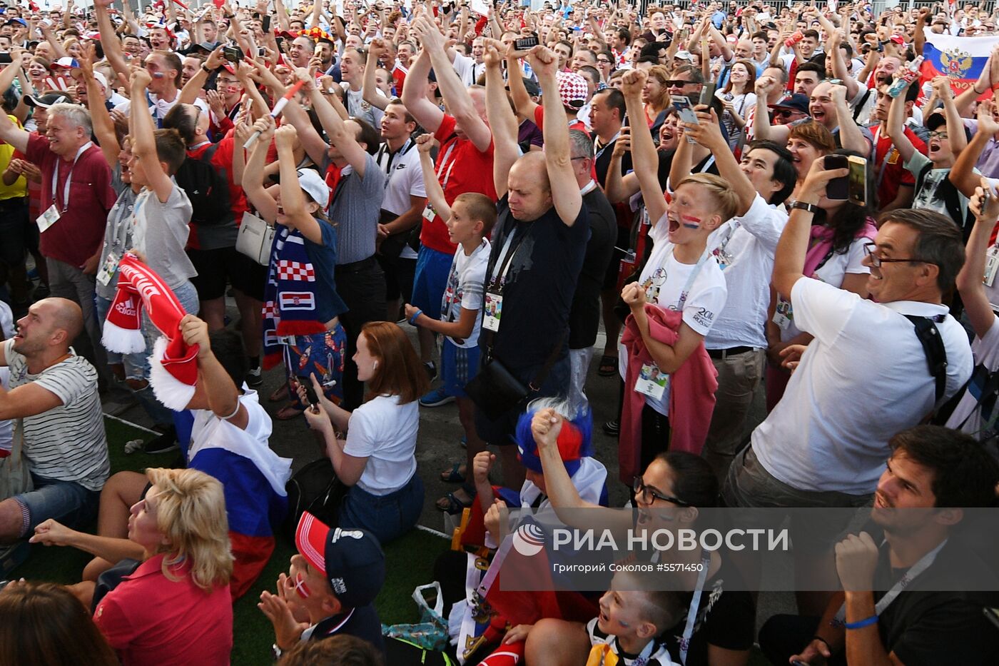 Просмотр матча ЧМ-2018 по футболу между сборными Испании и России