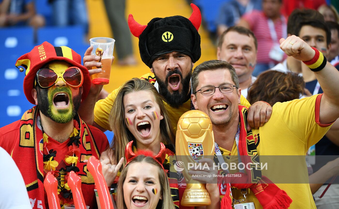 Болельщики сборной Бельгии перед матчем 1/8 финала чемпионата мира по футболу между сборными Бельгии и Японии. Место: Россия, Ростов-на-Дону. Автор: Александр Вильф/РИА Новости. Болельщики перед матчем ЧМ-2018 по футболу между сборными Бельгии и Японии