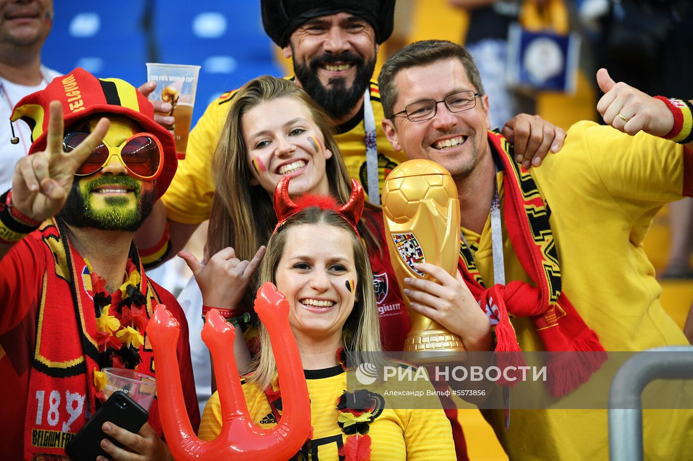 Болельщики перед матчем ЧМ-2018 по футболу между сборными Бельгии и Японии