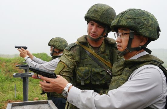 Визит военной делегации Южной Кореи в Приморье
