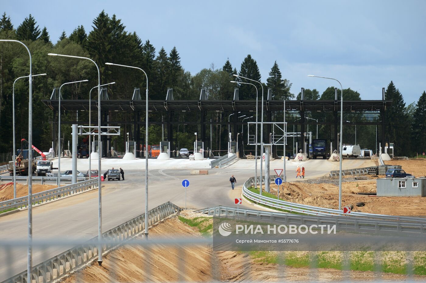 Строительство ЦКАД и трассы М-11 "Москва - Санкт-Петербург"