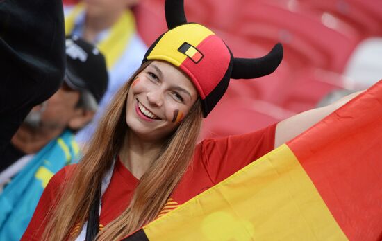 Болельщики перед матчем ЧМ-2018 по футболу между сборными Бразилии и Бельгии