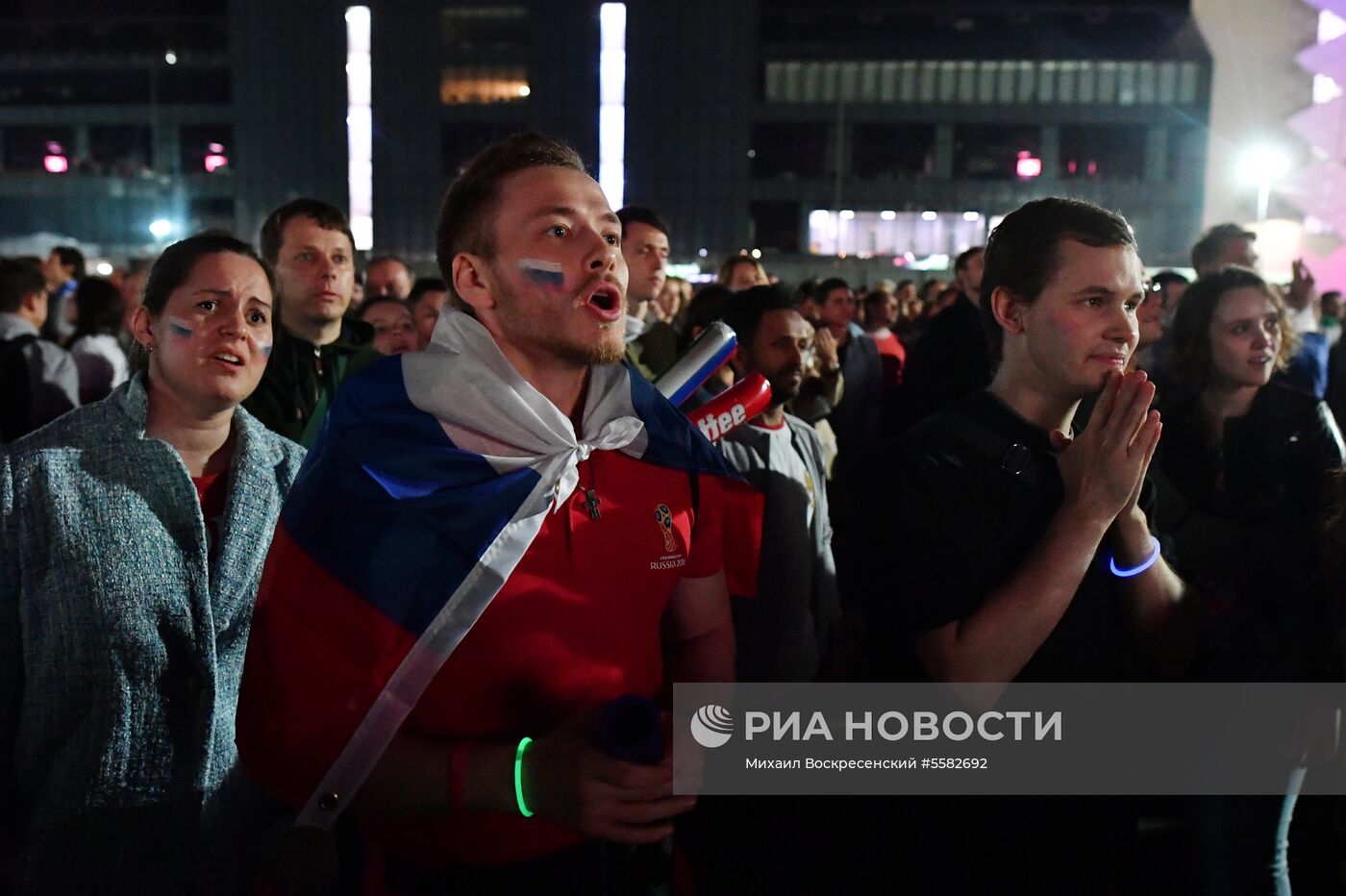 Просмотр матча ЧМ-2018 по футболу между сборными России и Хорватии 