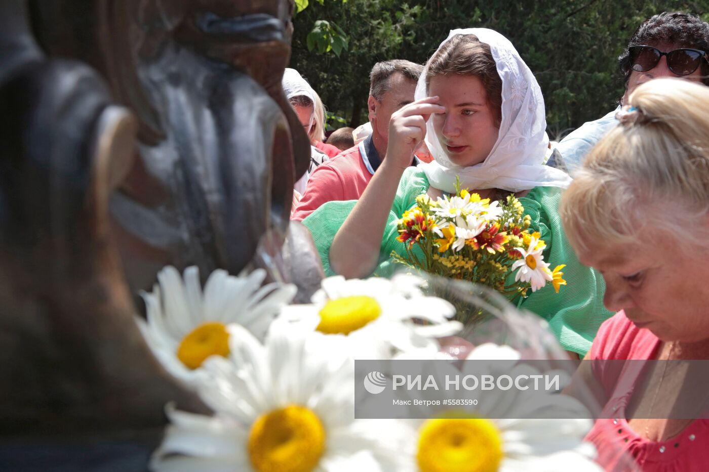 Открытие памятника святым Петру и Февронии в Крыму